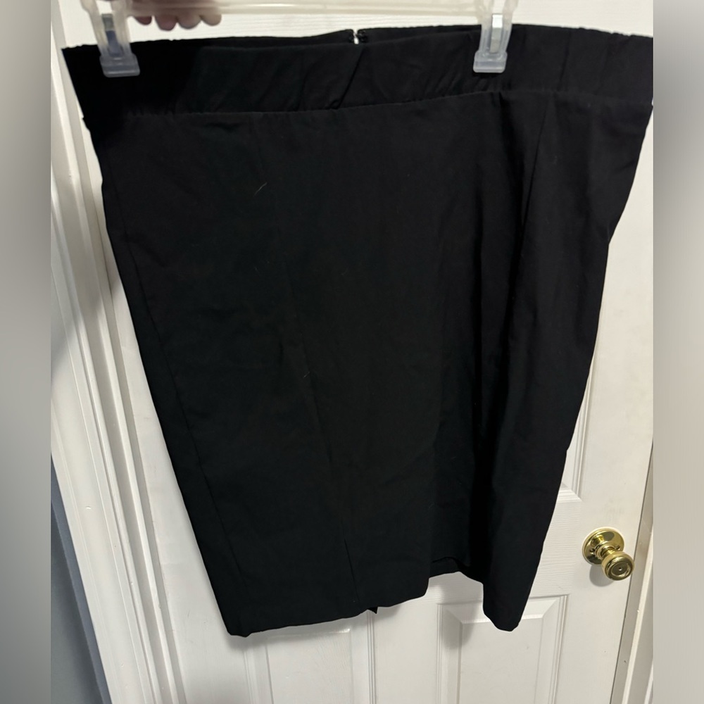 Torrid black pencil skirt